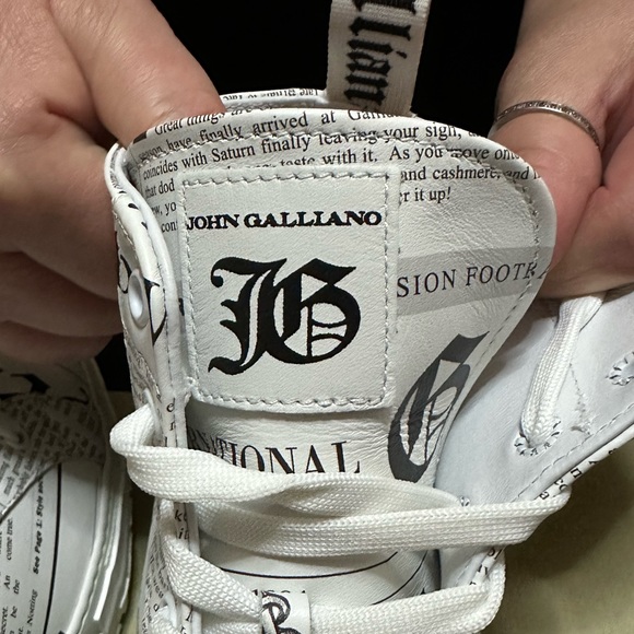 Brand New! John Galliano Women’s Gazette High Top Sneakers Size 39 - Picture 5 of 10